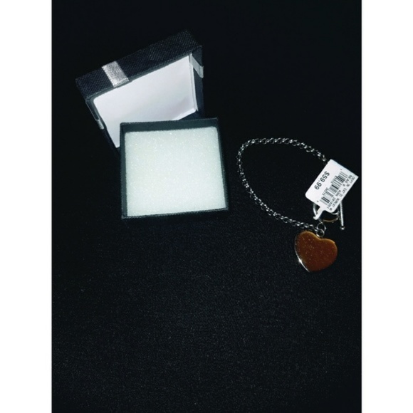 NWT Toggle Bracelet with Crystal Accented Heart - Picture 2 of 2